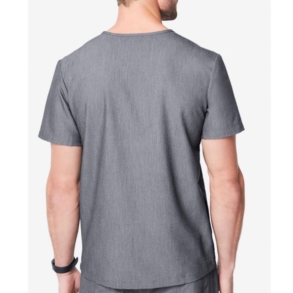Men’s FIGS Chisec Scrub Top size XXL Graphite gray - Picture 2 of 11